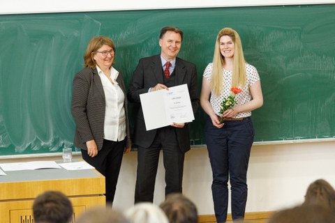 Dr. Katja Bley was awarded the Dr. Feldbausch Prize