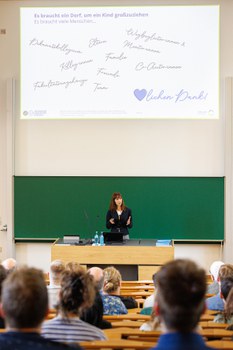Zu sehen ist Prof. Dr. Kamila Cygan-Rehm