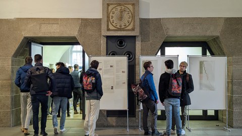 Zu sehen ist das Foyer des SCH