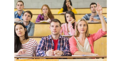 Studierende im Hörsaal