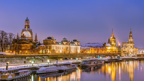 Auf diesem Bild sieht man das winterliche Dresden