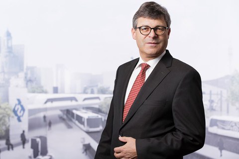 Porträt Prof. Dr. Schmauder