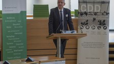 Begrüßung durch Prof. Wegge - Vorstandsmitglied des CDD
