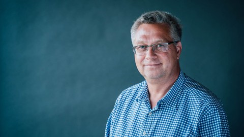 Photo of Prof. Nils Kröger