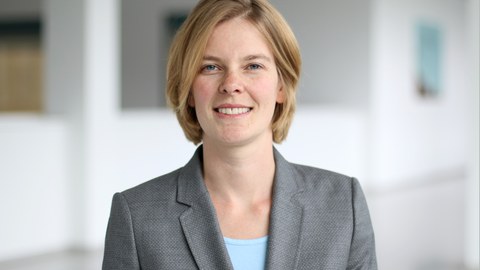 Portrait of Jun.-Prof. Dr. Franziska Knopf