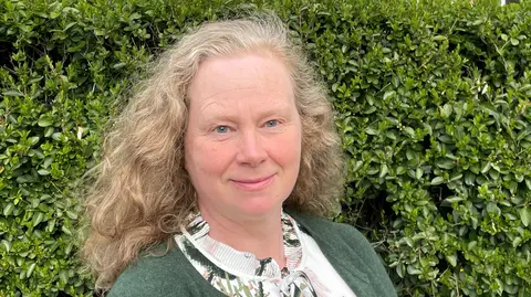 Porträt von Prof. Catherina Becker