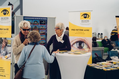 The Information stand of PRO RETINA Deutschland e.V.