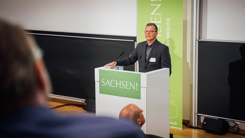 Prof. M. Schroeder