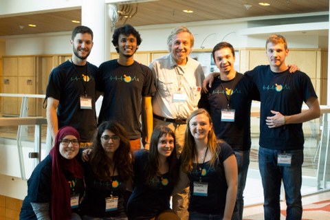 Team I, nanobot. From left to right: Timothy Esch, Shikhar Gupta, Dr. Braun, Renat Nigmetzianov, Dmitry Beliaev (top); Yara Alsadaawi, Foram Joshi, Judit Clopés and Juliana Hilliard (bottom).