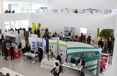 29 Saxon industry exhibitors showed their products and technological applications in the foyer of the CRTD