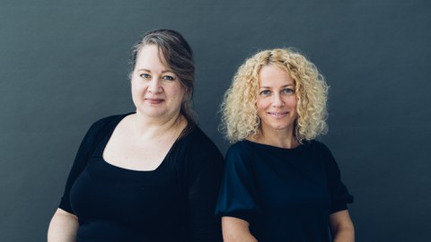 Portrait of Dr. Elke Ulbricht and Dr. Katrin Daniel.