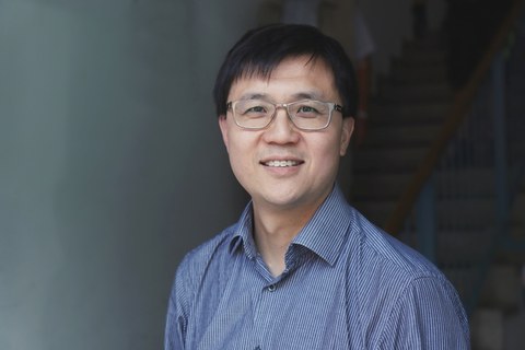 Prof. Yixin Zhang