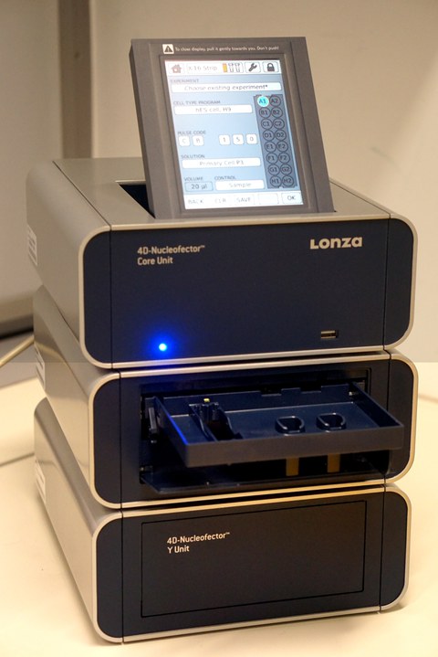 Cell Transfection System 4D-Nucleofector™ Core Unit + X Unit + Y Unit (Lonza) 