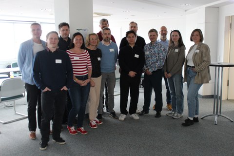 Das Projektkonsortium beim Auftakt in Dresden