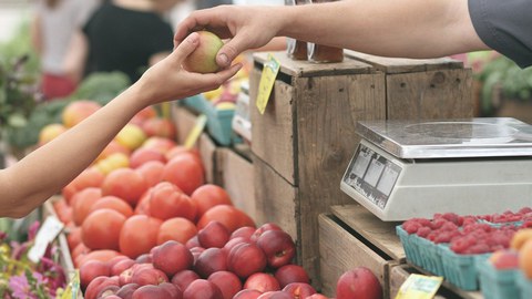 Äpfel auf dem Markt 