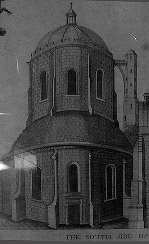 Templer-Rotunde mit Dachkonstruktion des 17. Jhs. Foto in der Ausstellung der Rotunde.