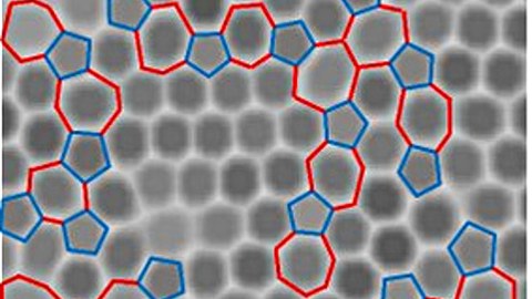 Carbon nanostructures