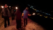 Nachtspaziergang mit Fackeln