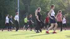 Gruppe von Menschen beim Zumba