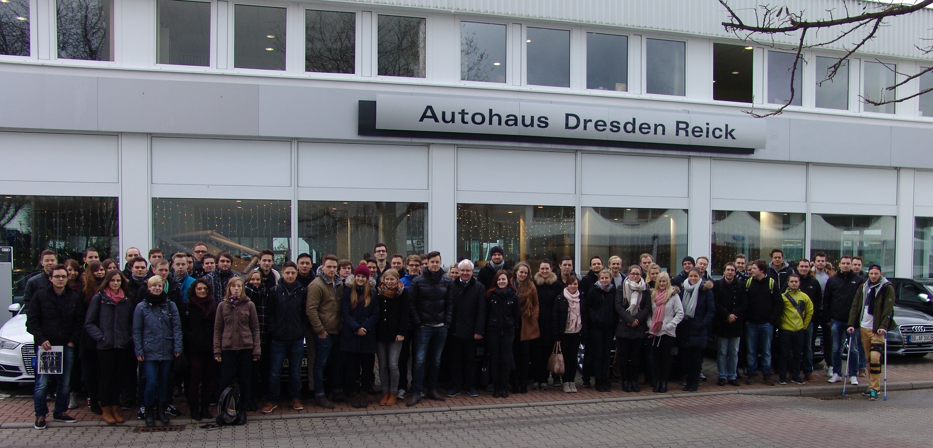 TUD Zentrum Car Business Management Exkursion ins Autohaus Dresden