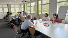 erstes Zusammenfinden der Gruppen