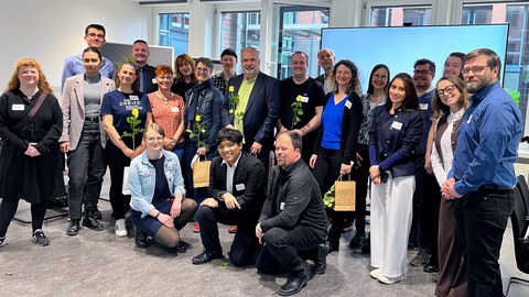Group photo of the teams and the jury