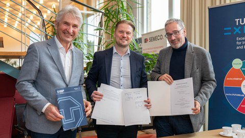 Unterzeichnung des MoU zwischen TUD|excite & TZD