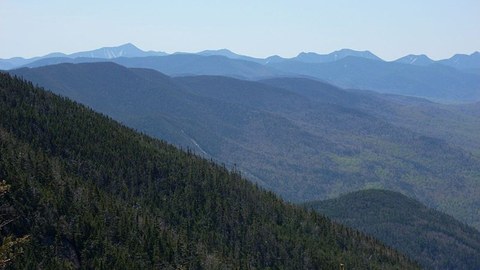 Die Adirondack Mountains vom Gipfel des Whiteface Mountain