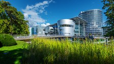 die Gläserne Manufaktur