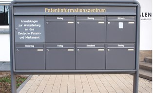 Image of a mailbox