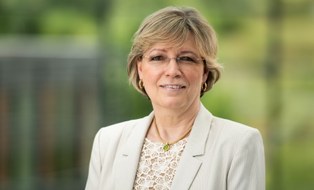Prof. Dr. Angela Rösen-Wolff