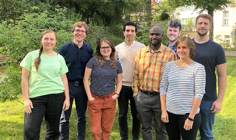 Postdoc Council in the garden of the GA. From left to right: Sabine, Martin, Melissa, Siavash, Kelechi, Sam, Verena, Eric