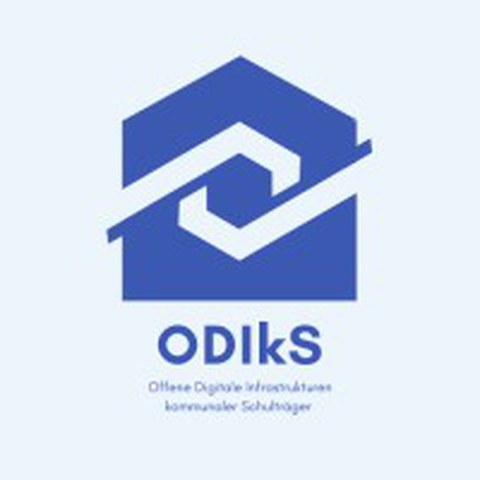 Logografik mit abstrakter Darstellung von ineinandergreifenden Elementen im Umriss eines Hauses, Schriftzug ODIkS - Offene Digitale Infrastrukturen kommunaler Schulträger