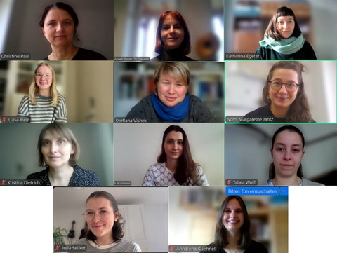 Foto: 11 Mitarbeiter/-innen der Professur für Grundschulpädagogik/Deutsch