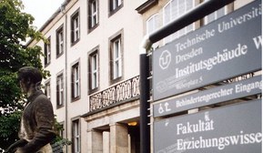 Fakultät Erziehungswissenschaften