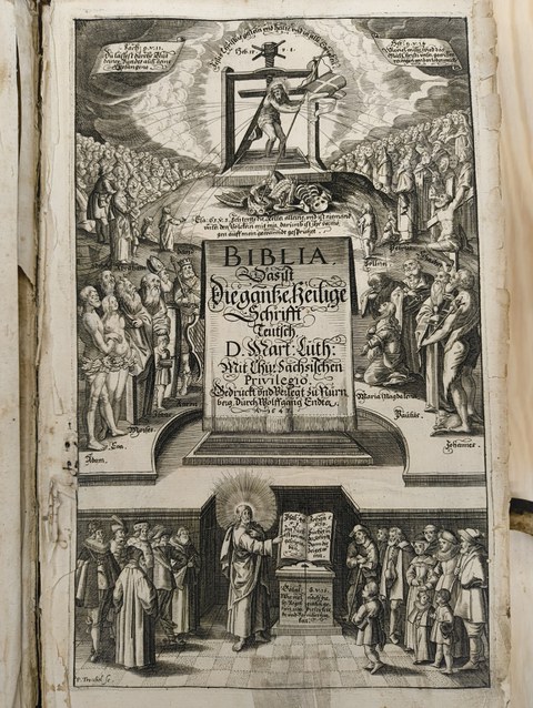 Frontispiz einer alten Bibel