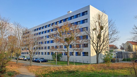 Blaues Haus, ABS 116