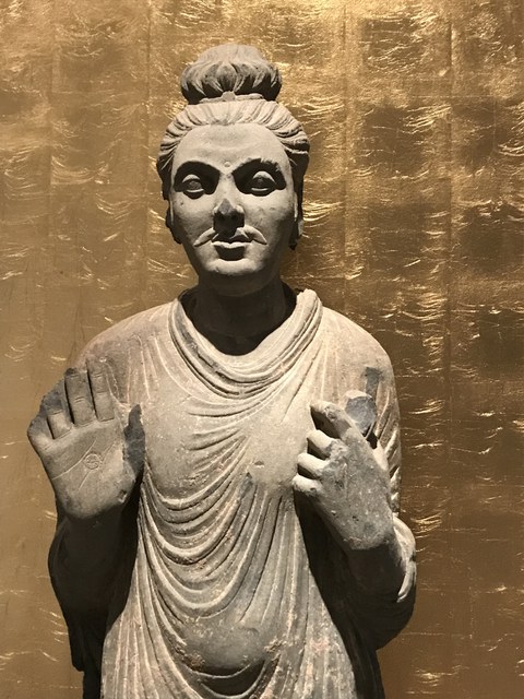 Buddha mit Schnurrbart