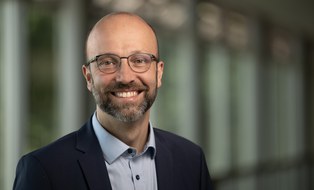 Portraitfoto Sven Engesser