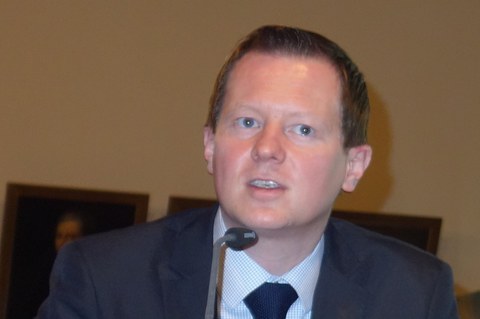 Dr. Frank Britsche