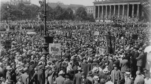 "Nie-wieder-Krieg"-Demonstration am 10. Juli 1922 in Berlin, 