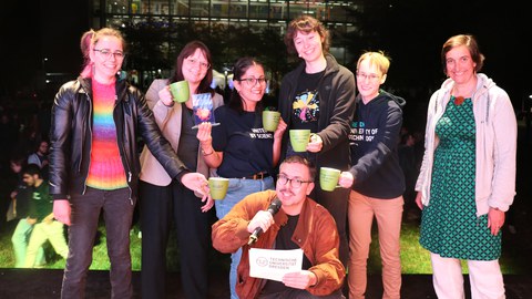 Gruppenfoto der Teilnehmerinnen vom Science Slam 2024