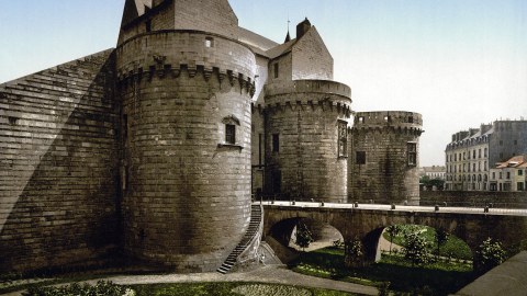 Eingang zum Schloss von Nantes um 1900