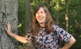 Porträtaufnahme von Antje Dudek