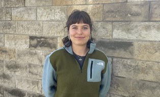 Portrait picture of Hannah Sue Kleindienst