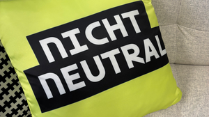 Nicht neutral
