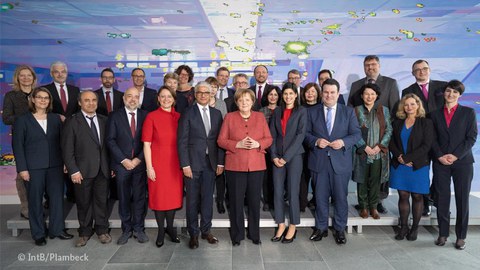Fachkommission Integrationsfähigkeit Kanzleramt.jpg