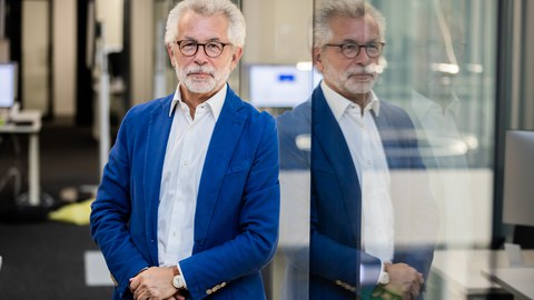 Porträtbild von Hans Vorländer
