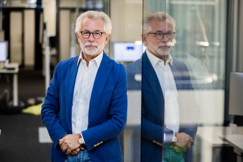 Porträtbild von Hans Vorländer