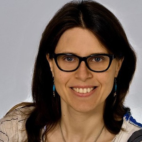 Dr. Laura Carrara